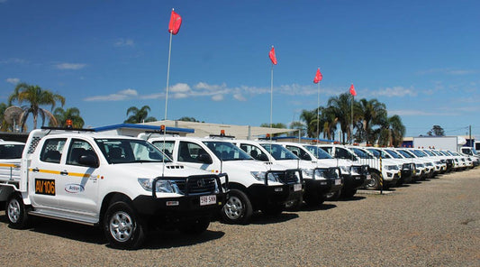 High-quality vehicle safety flag pole with customizable features for optimal visibility and safety on-site